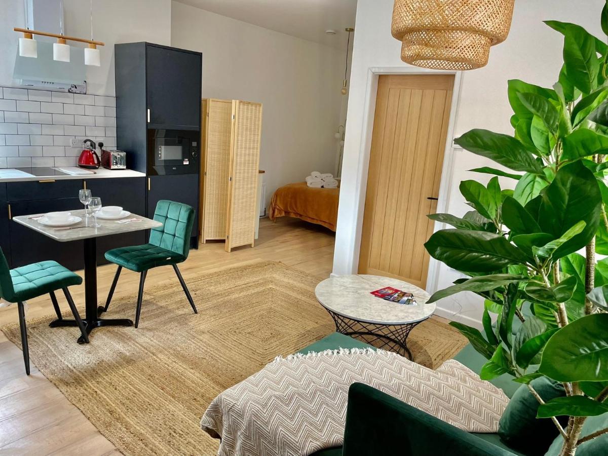 Apartment The Dance School - 1 And 2 Bedroom In The Heart Of *