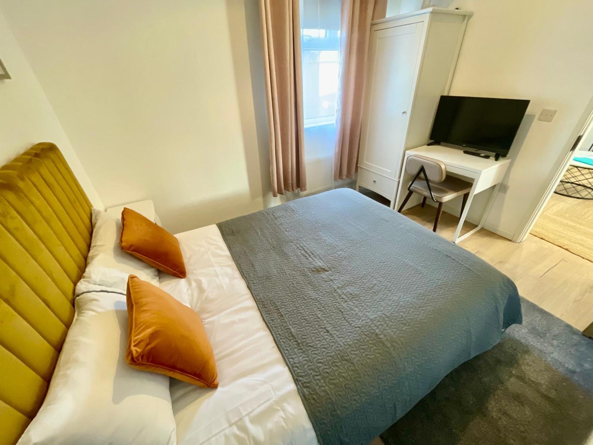 Apartment The Dance School - 1 And 2 Bedroom In The Heart Of Chesterfield